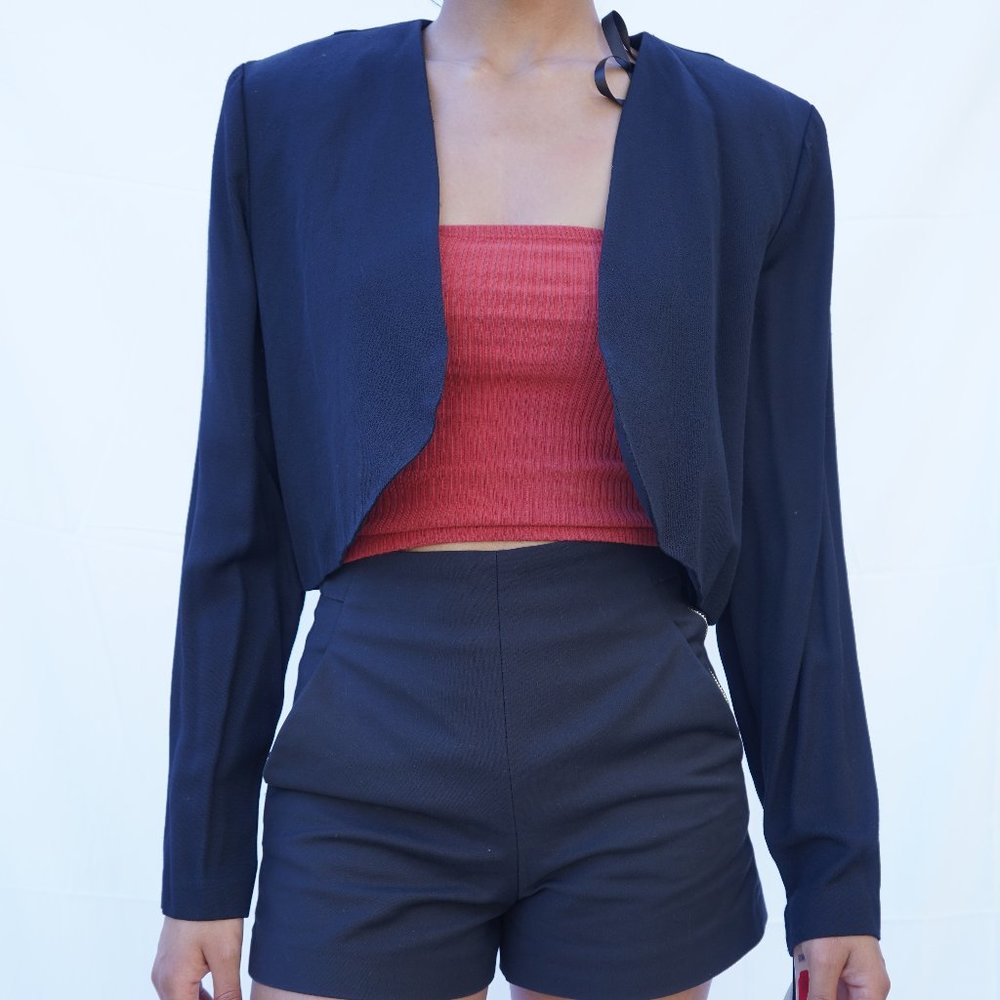 Vintage Francais by Huey Walter Cropped Black Blazer
